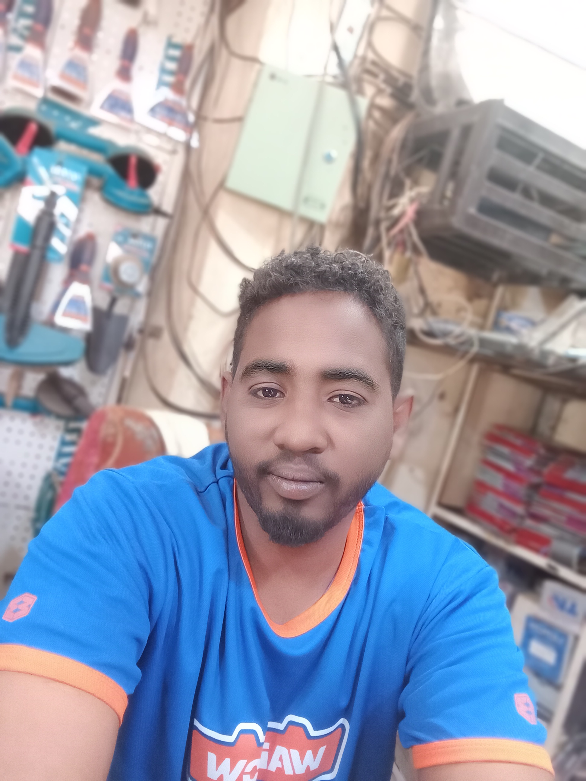 أبوالقاسم منير العوض علي