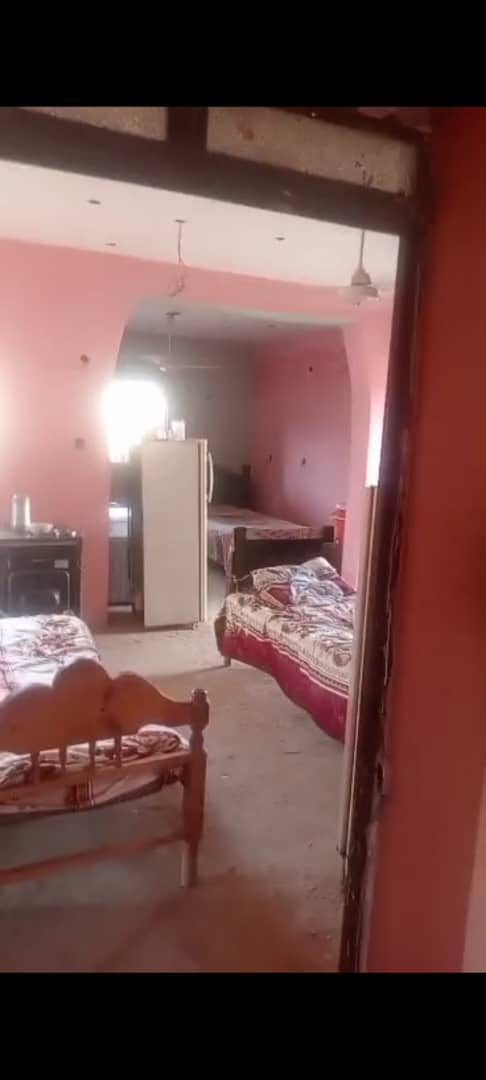 للبيع بيت في صالحه هجليجه