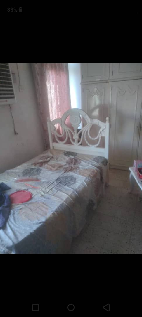 للبيع غرفة استقبال سنغل