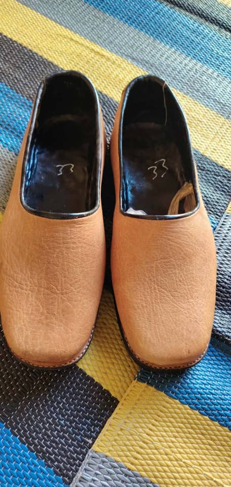 جميع انواع الجزم الجلدية